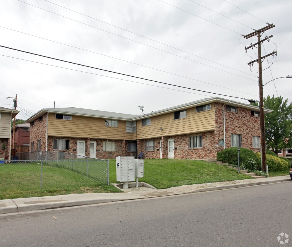 Primary Photo - 5511 S Delaware St