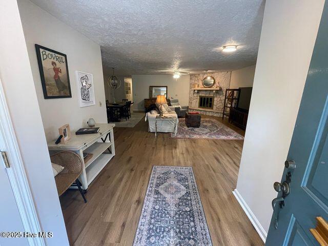 Foto del edificio - 105 Longleaf Rd