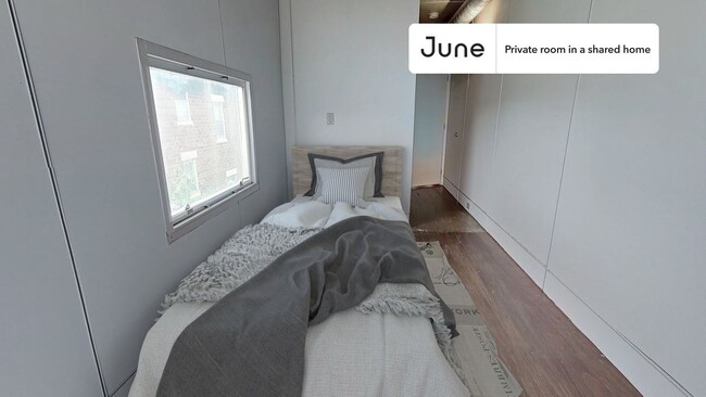 Foto del edificio - Room in Shared 6 bed/6 bath home