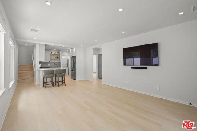 Foto del edificio - 619 Westmount Dr