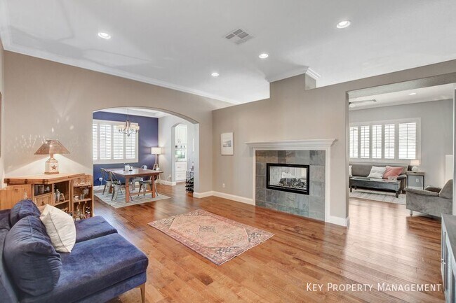 Foto del edificio - 10553 Linderhof Ave