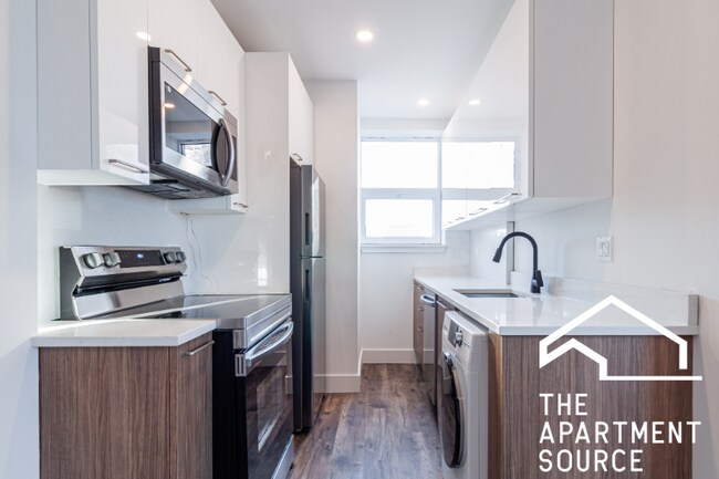 Foto del edificio - 941 W Carmen Ave