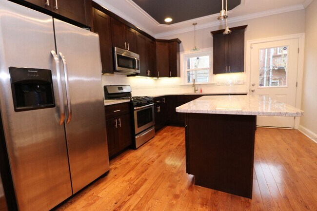 Building Photo - Newer Construction 3 Bedroom House W/ Roof...