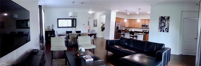 Foto del edificio - 2338 Heydon Cir E