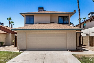 Building Photo - 10023 W Sells Dr