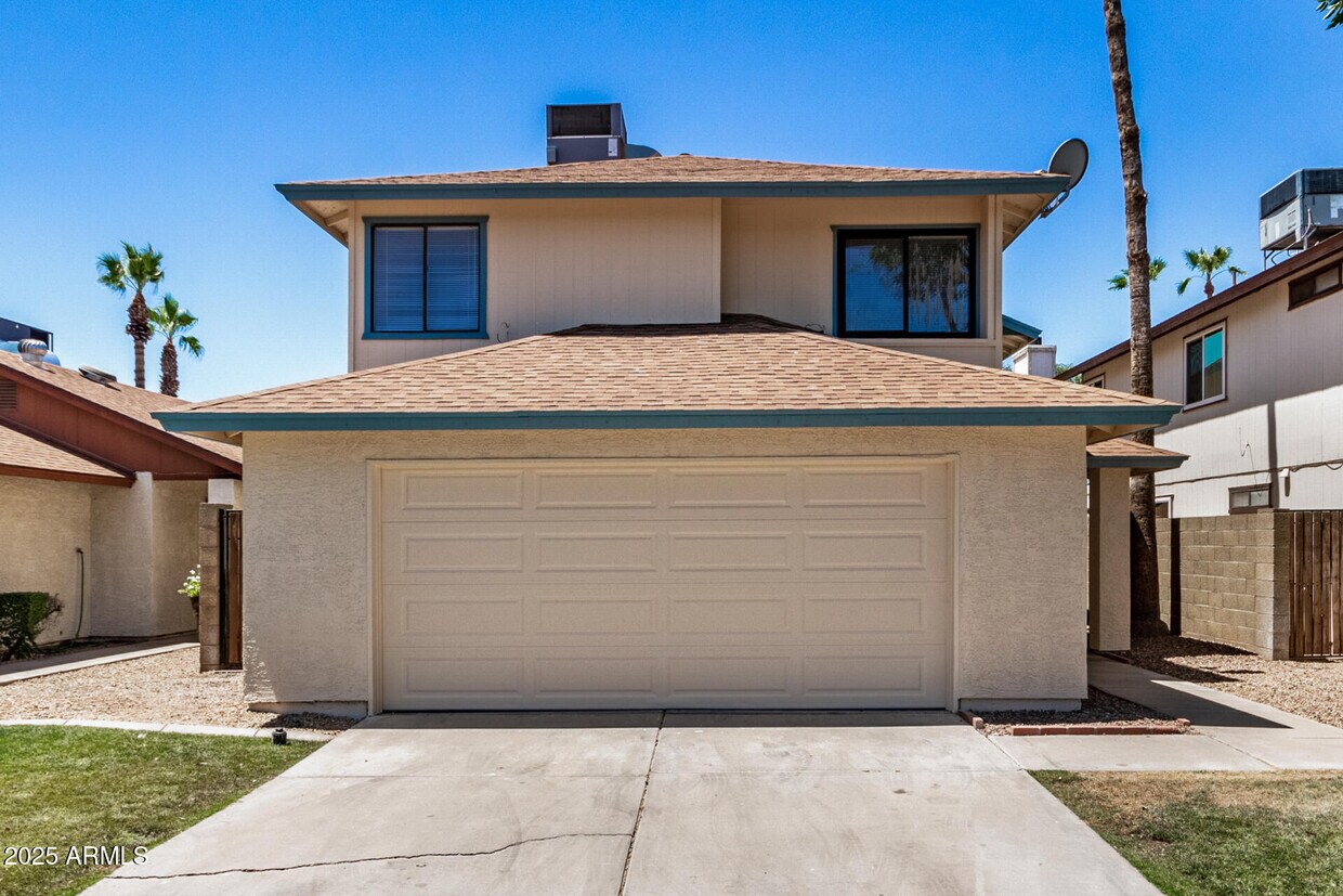 Foto principal - 10023 W Sells Dr