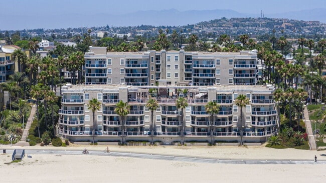 Building Photo - 1500 E Ocean Blvd