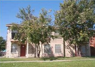 Primary Photo - 4-Plex