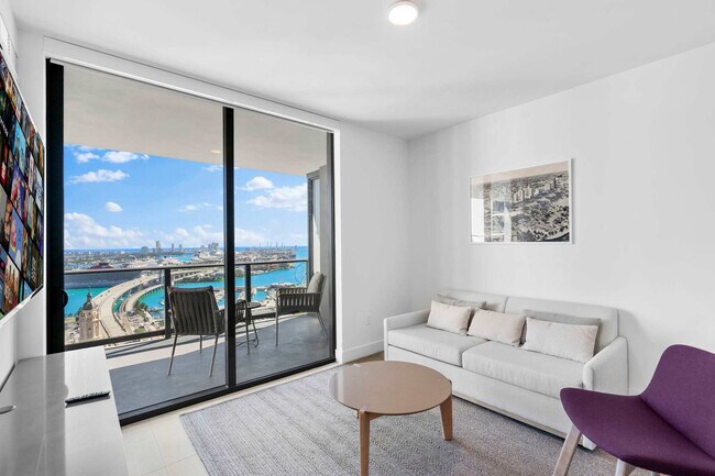 Foto del edificio - 159 NE 6th St