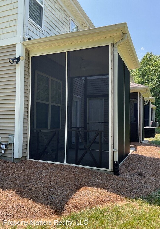 Building Photo - 2 br, 2.5 bath House - 2361 Loch Stone Drive