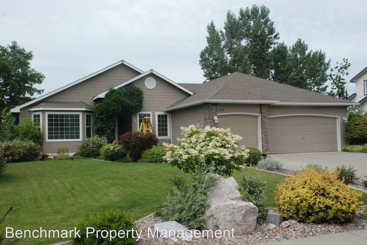 Primary Photo - 4 br, 2 bath House - 2312 N. Rawhide Ridge