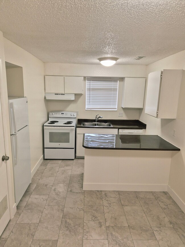 Photo - 2736 S Adams St (South Salt Lake, UT) Apartment