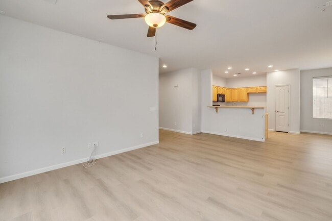 Building Photo - Queen Creek Rental