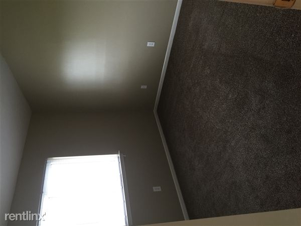 Foto del edificio - 23347 Stoflet Ln
