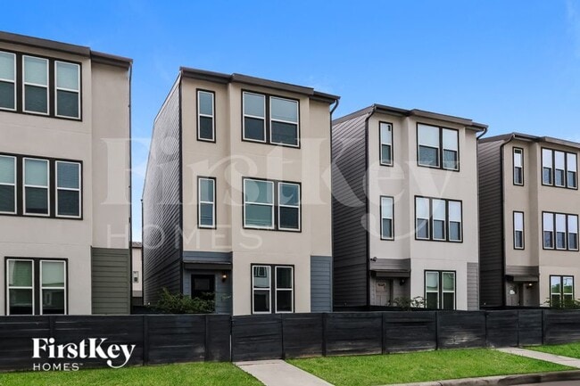 Building Photo - 18424 Idyllic Aly