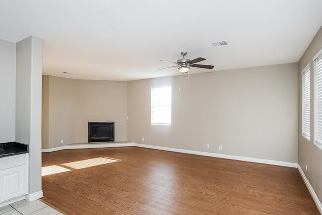 Foto del edificio - 1071 Will Jay Ln