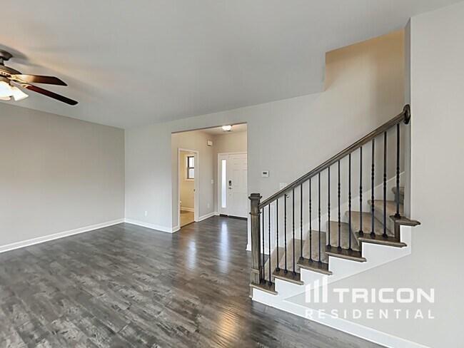 Foto del edificio - 1056 Lindyn Lee Wy