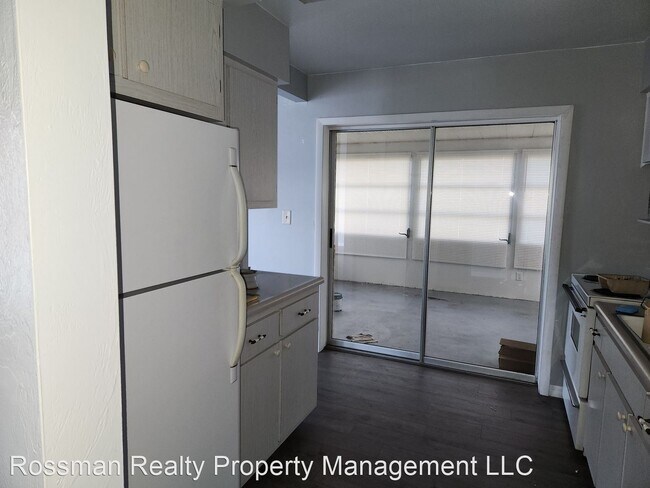 Building Photo - 2 br, 2 bath House - 4 Tangerine Ct
