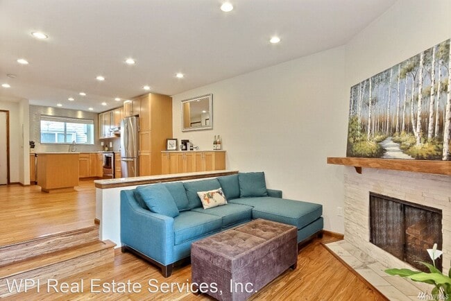 Building Photo - 2 br, 1.5 bath House - 131 146th Ave SE