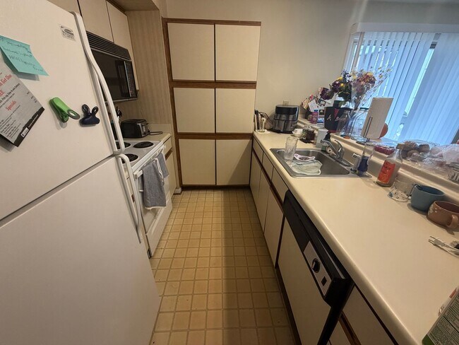 Foto del edificio - Convenient Condo Near Virginia Tech