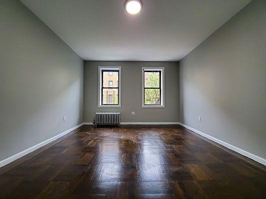 Building Photo - 3 bedroom in BRONX NY 10462