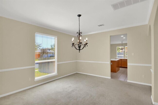 Building Photo - 3206 Luminoso Ln E