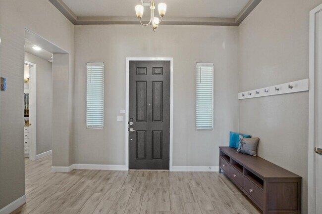 Building Photo - 13432 Emerald Rose Ct
