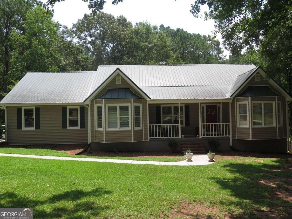 Primary Photo - 350 Wildflower Dr