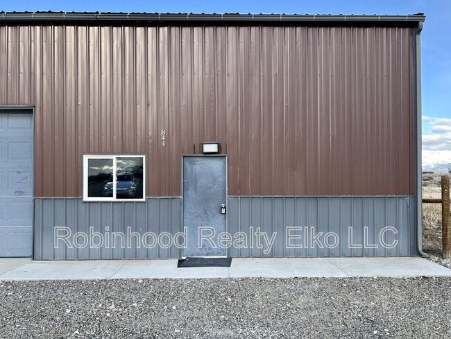 Building Photo - 844 1 Eye Dr