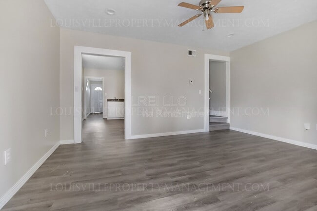 Photo - 2216 W Ormsby Ave House