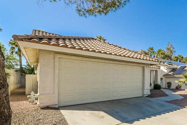 Foto del edificio - 132 Park Ridge Ln