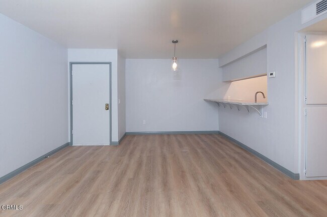 Foto del edificio - 3481 Stancrest Dr