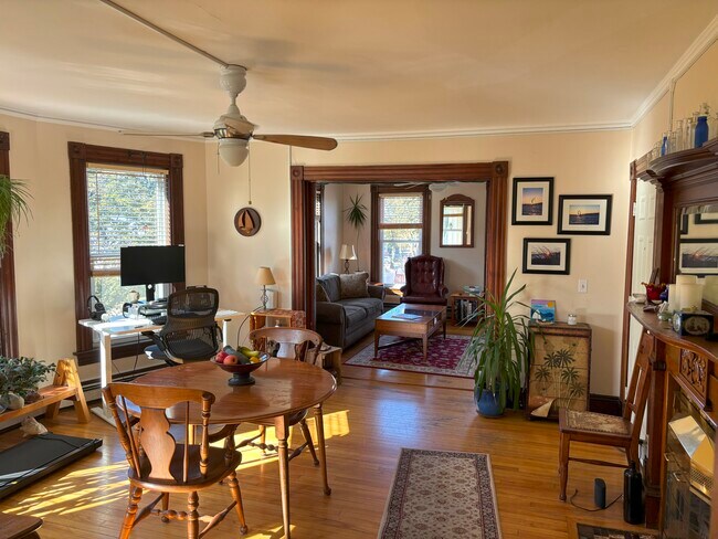 Foto del edificio - 293 Walnut St