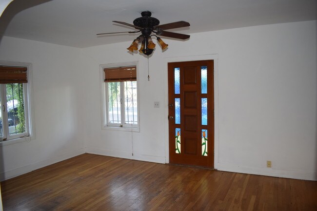 sala de estar - 1138 E Monte Vista Rd