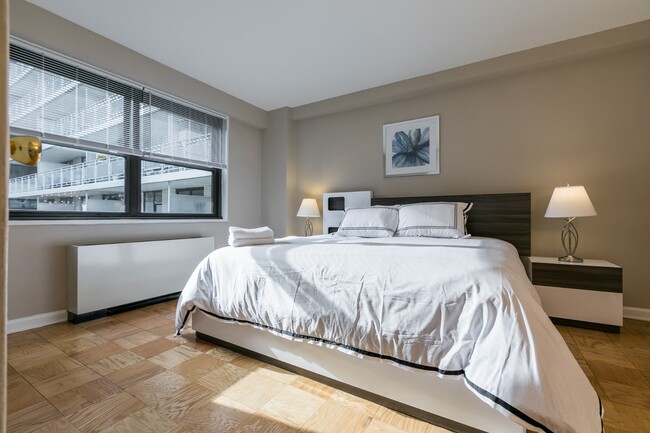 Building Photo - 305 East 86th Street