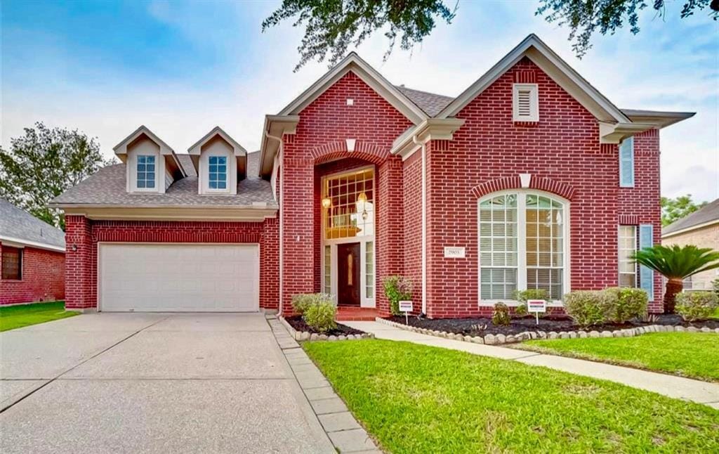 Primary Photo - 2903 Autumn Cove Ct