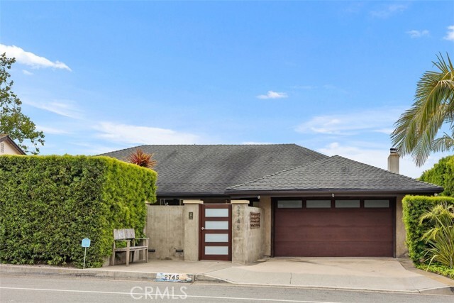 Building Photo - 2745 Temple Hills Dr