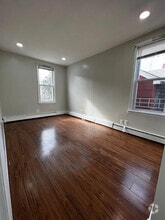 Building Photo - 139 Lake Ave