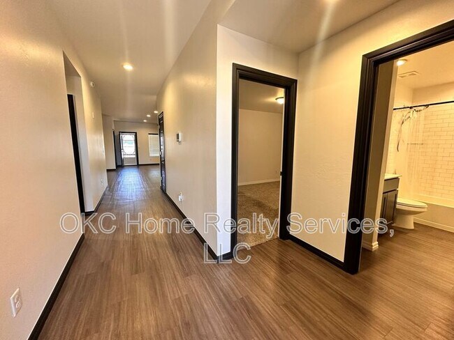 Foto del edificio - 4416 Colt Dr