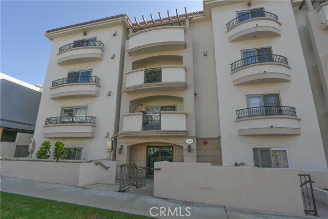 Foto del edificio - 11848 Kiowa Ave
