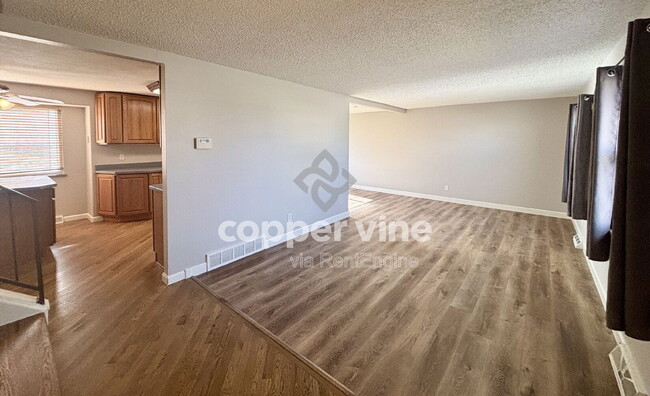 Building Photo - 7428 W 73rd Cir