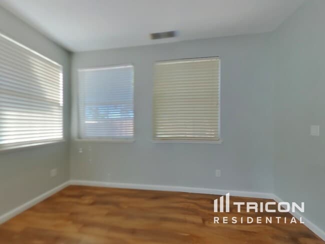 Foto del edificio - 2108 San Remo Dr