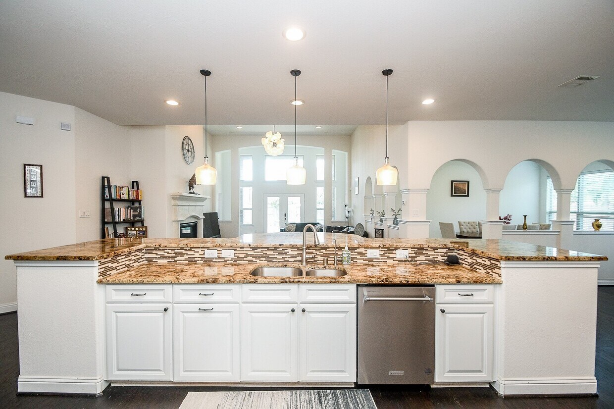 Foto del edificio - 28426 Rolling Ridge Dr
