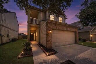 Building Photo - 11027 Dellrose Crossing Dr