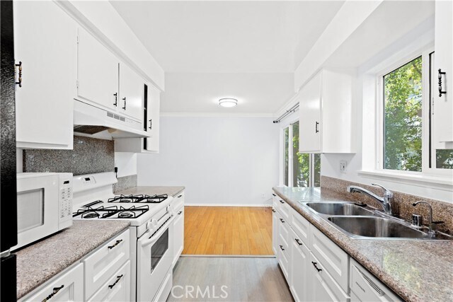 Foto del edificio - 11138 Aqua Vista St