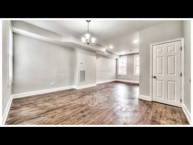 Foto del edificio - 524 E 30th St