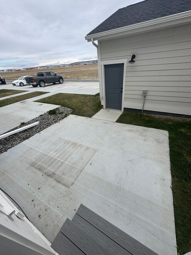 Foto del edificio - Bright & Modern Annafeld Townhome Living