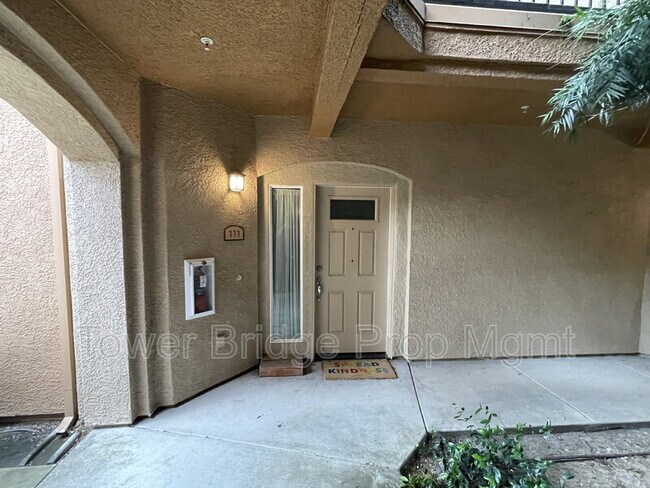 Foto del edificio - 1900 Danbrook Dr