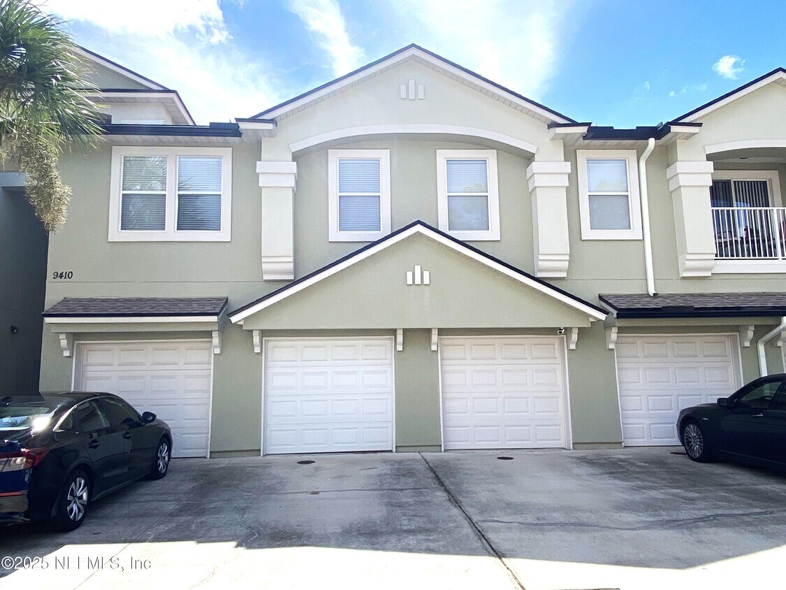 Foto principal - 9410 Osprey Branch Trail