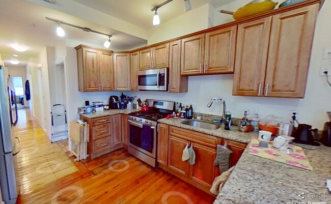 Building Photo - 231 Norfolk St